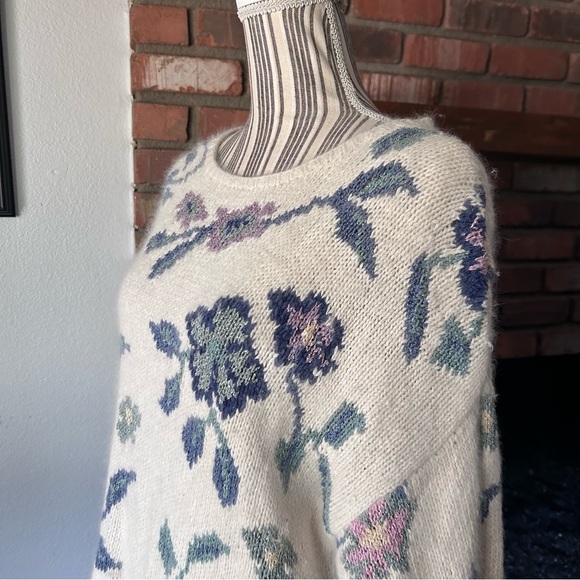 VTG Express Tricot 90s Angora Silk Floral Print Oversized Sweater Sz M - Picture 5 of 7